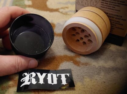 RYOT - Wood GR8TR W/ Storage Jar 櫸木研磨器 63mm：圖片 9